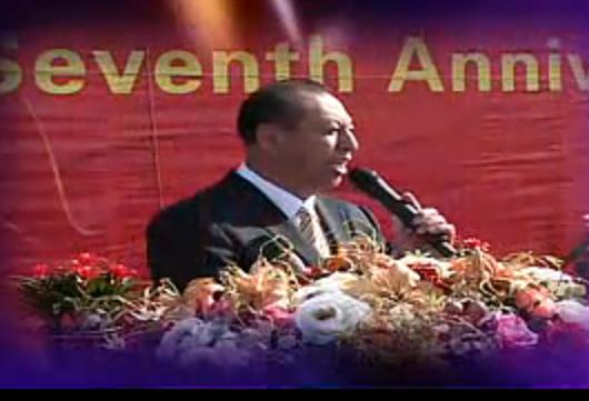 ���ƣ��ڰ������³�����
